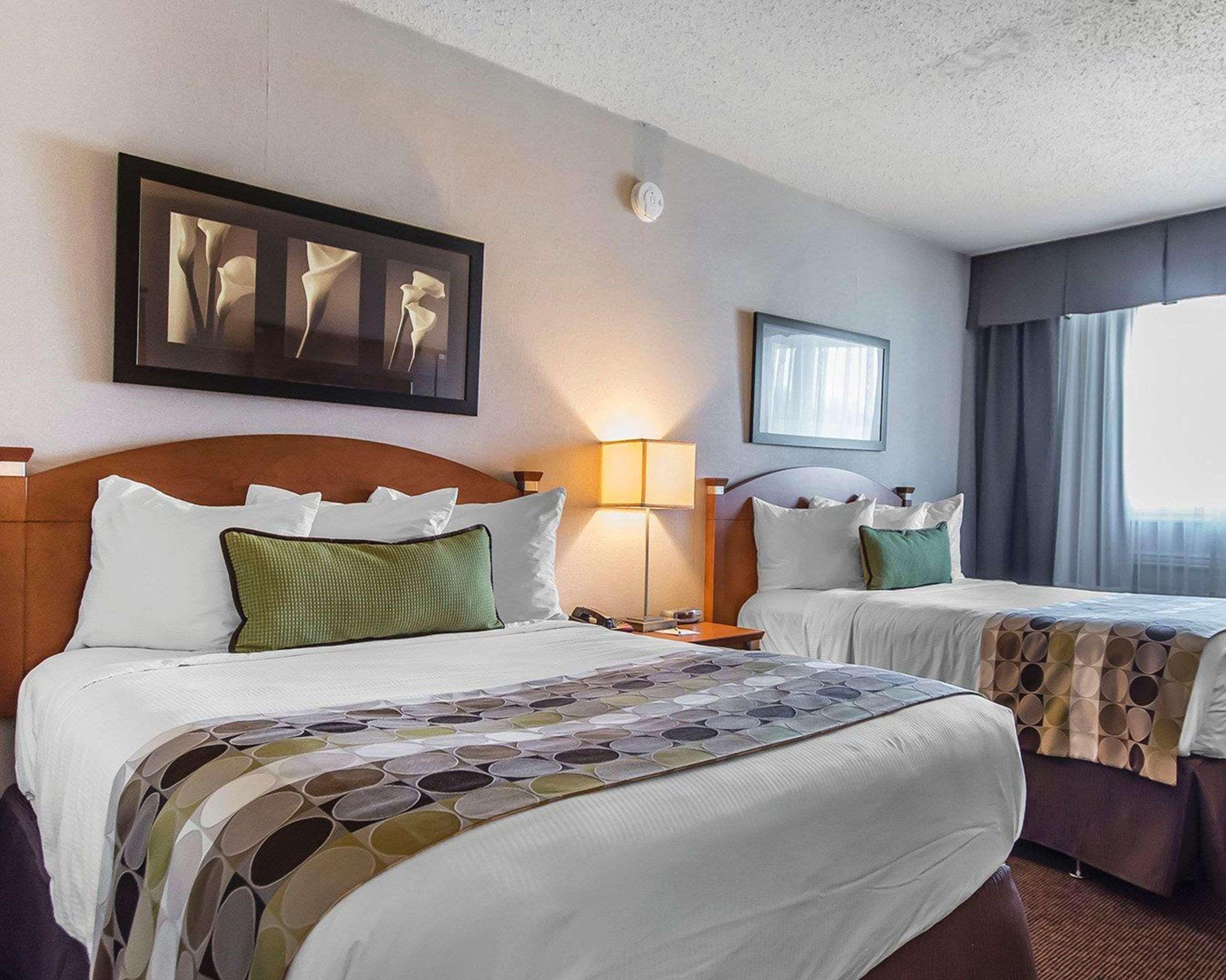 Quality Inn Rouyn-Noranda Екстериор снимка